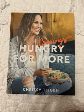 Cravings: Hungry For More - Cookbook by Chrissy Teigen